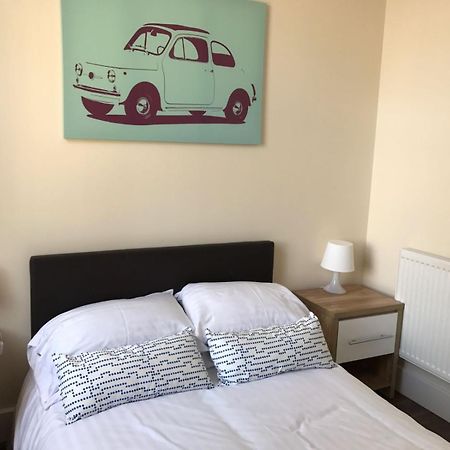 Casa Fresa Franks Serviced Accommodation Liverpool Exterior photo