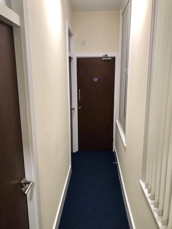 Casa Fresa Franks Serviced Accommodation Liverpool Exterior photo