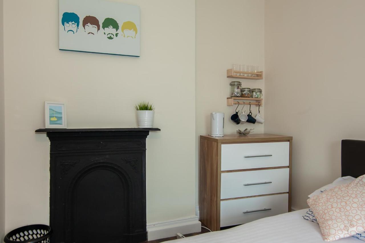 Casa Fresa Franks Serviced Accommodation Liverpool Exterior photo