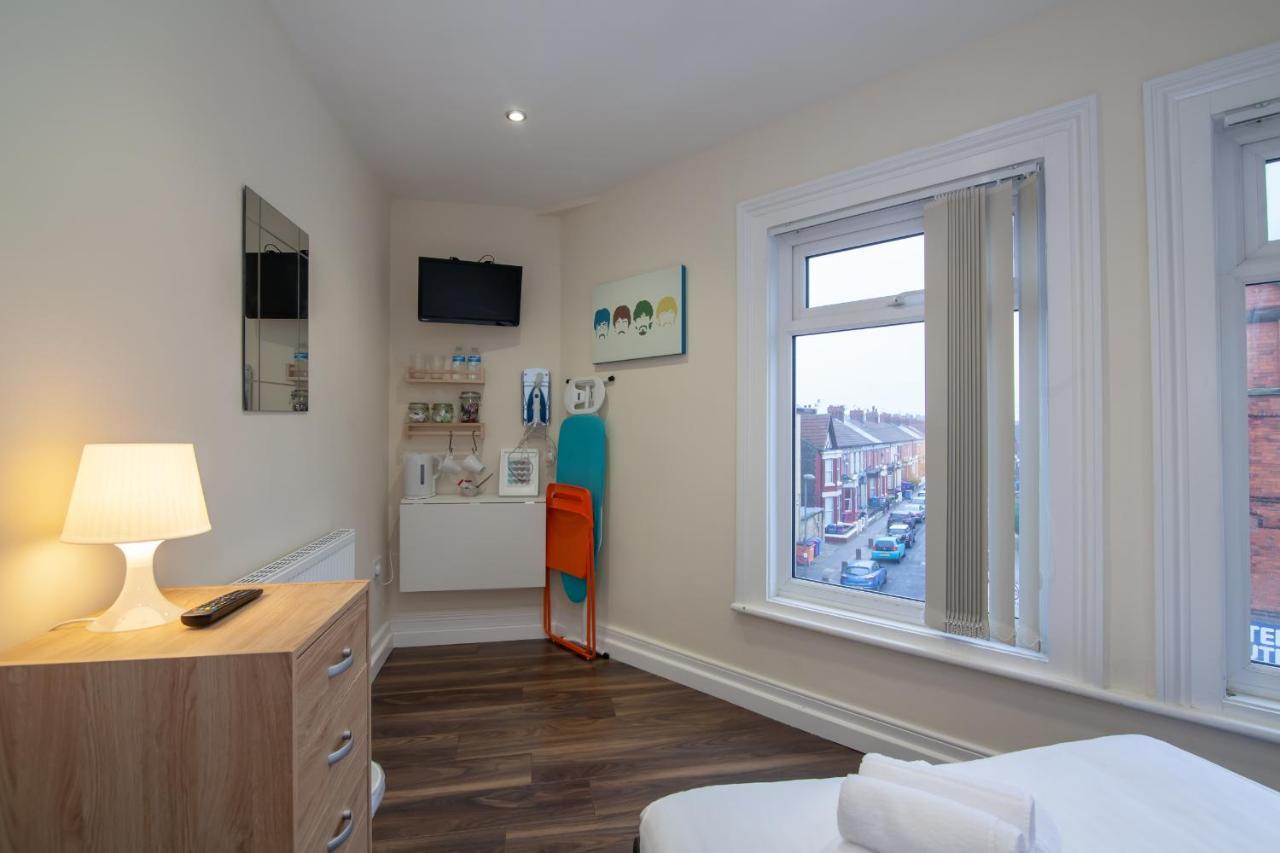 Casa Fresa Franks Serviced Accommodation Liverpool Exterior photo