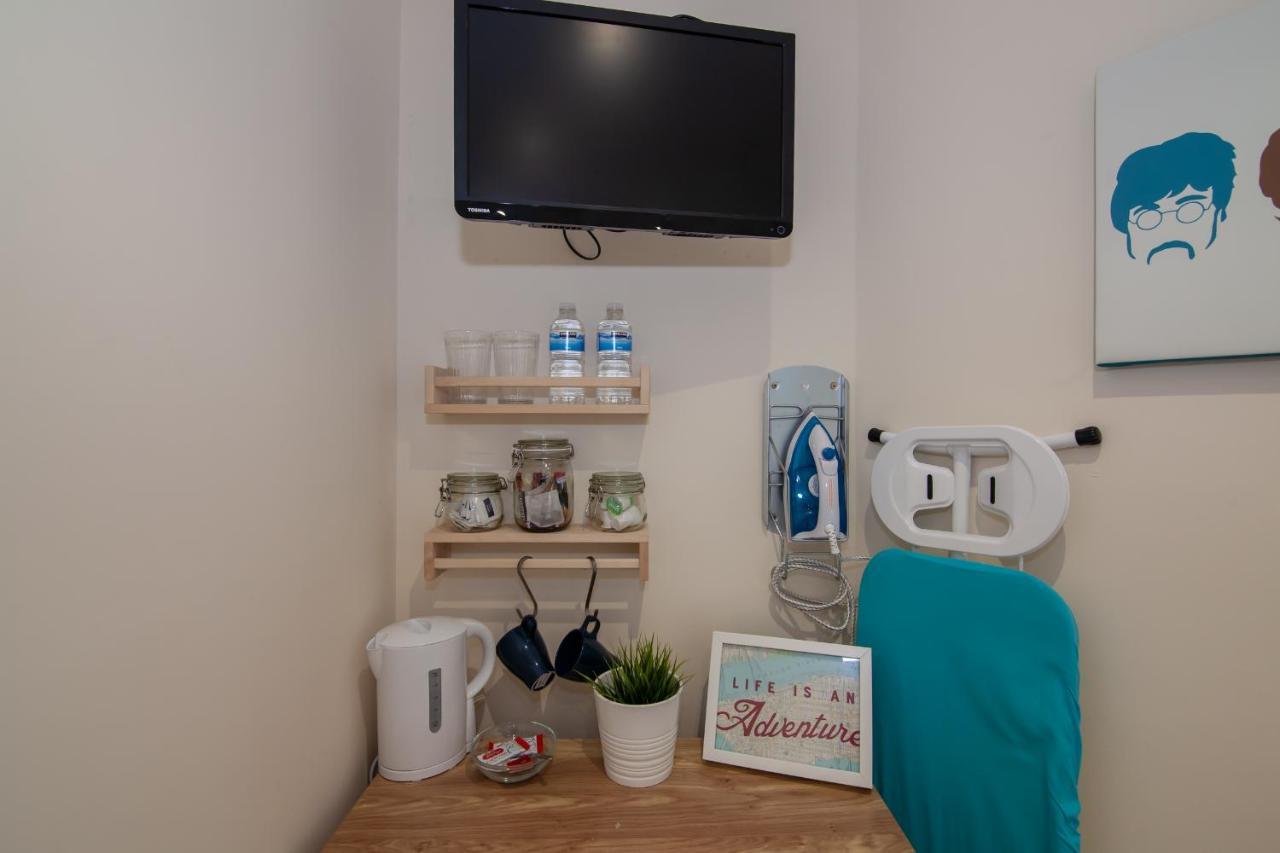 Casa Fresa Franks Serviced Accommodation Liverpool Exterior photo