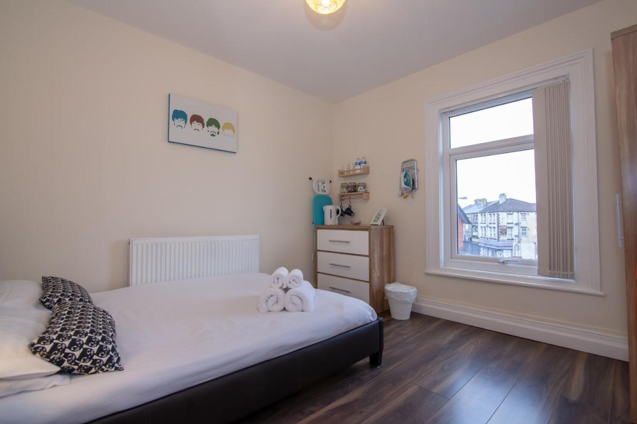 Casa Fresa Franks Serviced Accommodation Liverpool Exterior photo