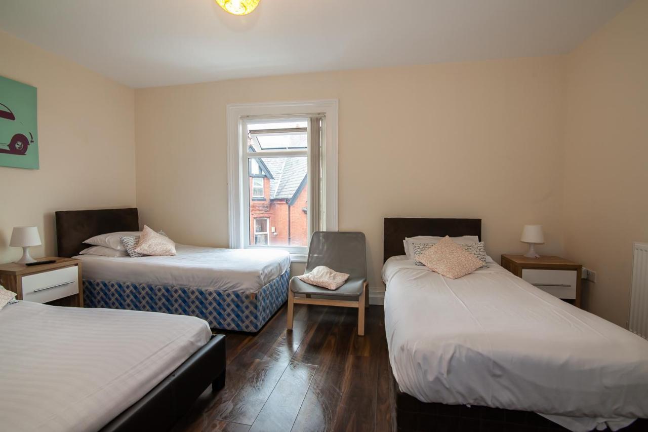 Casa Fresa Franks Serviced Accommodation Liverpool Exterior photo