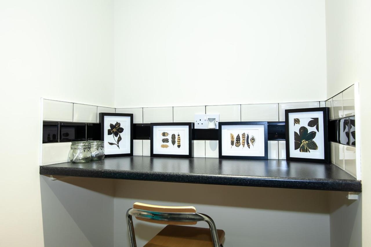 Casa Fresa Franks Serviced Accommodation Liverpool Exterior photo