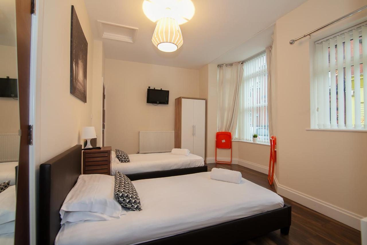 Casa Fresa Franks Serviced Accommodation Liverpool Exterior photo